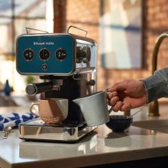 Рожковая кофеварка эспрессо Russell Hobbs 26451-56 Фото 1