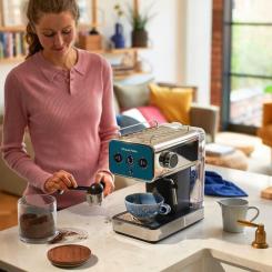 Рожковая кофеварка эспрессо Russell Hobbs 26451-56 Фото 2