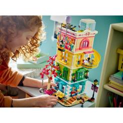 Конструктор LEGO Friends Хартлейк-Сити. Общественный центр 1513 дет Фото 9