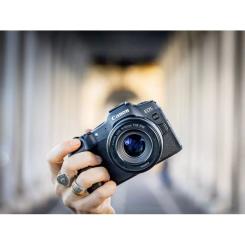 Цифровой фотоаппарат Canon EOS R8 body Фото 3