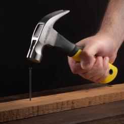 Молоток Sigma з цвяходером 225г фібергласова ручка (магніт) Фото 6