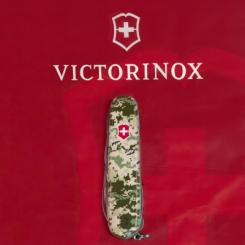 Нож Victorinox Climber Army Піксель + Лого Фото 8