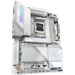 Материнская плата GIGABYTE X870E AORUS PRO ICE Фото 2