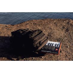 MIDI-клавиатура Akai MPK Mini Play MK3 Фото 9