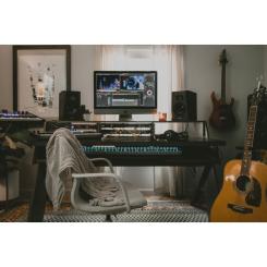 Студийный монитор ADAM Audio T5V Фото 3