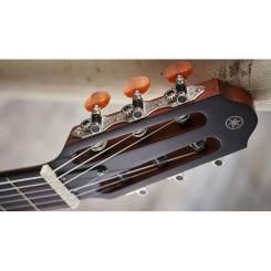 Silent-гитара Yamaha SLG200N Crimson Red Burst Фото 10