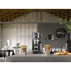 Рожковая кофеварка эспрессо DeLonghi EC 885 GY Фото 10