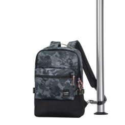 Рюкзак туристический Pacsafe Slingsafe LX350 backpack чорний-камуфляжний Фото 3
