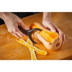 Овощечистка Fiskars Functional Form з поперечним рухомим лезом Фото 6