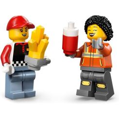 Конструктор LEGO City Грузовик с картофелем фри Фото 3