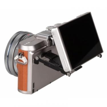 Цифровой фотоаппарат Olympus E-PL8 14-42 mm Pancake Zoom Kit brown/silver Фото 5