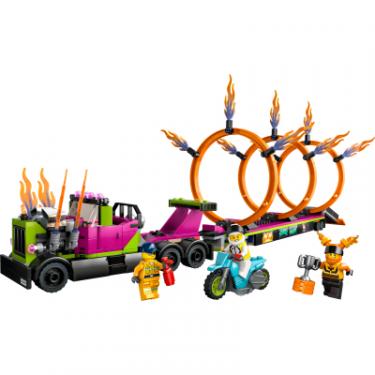 Конструктор LEGO City Stuntz Завдання із каскадерською вантажівкою Фото 1
